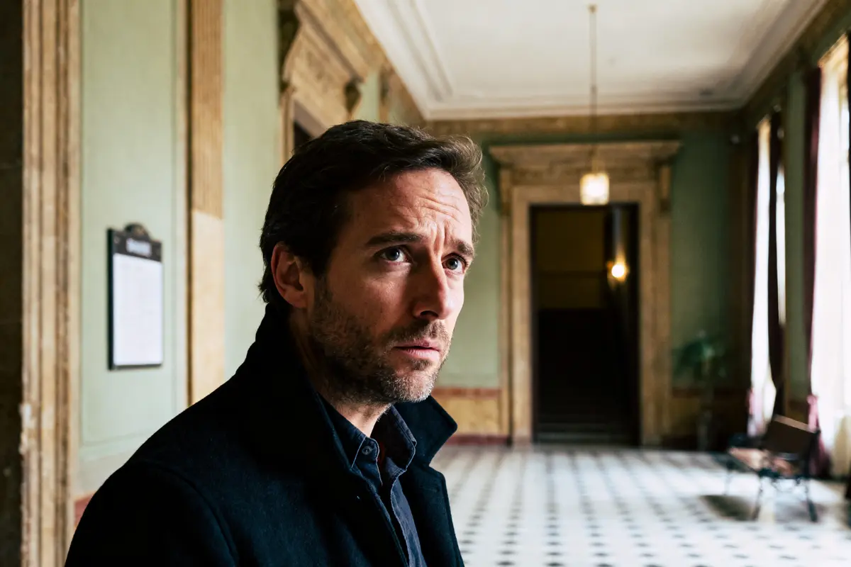 Hôtel des Deux Mondes : Plongée dans l’univers de Schmitt