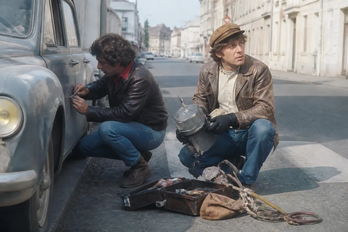 Pour 100 briques, t’as plus rien : film, critique et casting