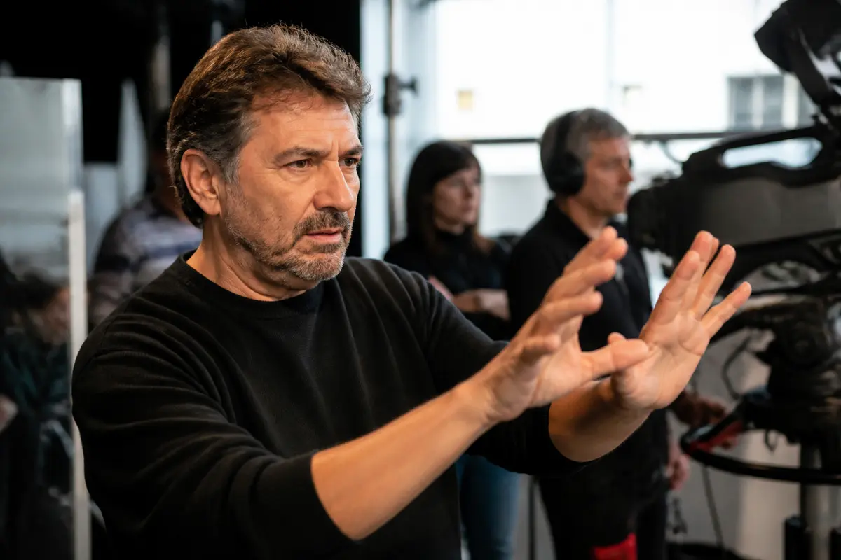 Gérard Pullicino : Parcours, Œuvres Et Vie Personnelle !
